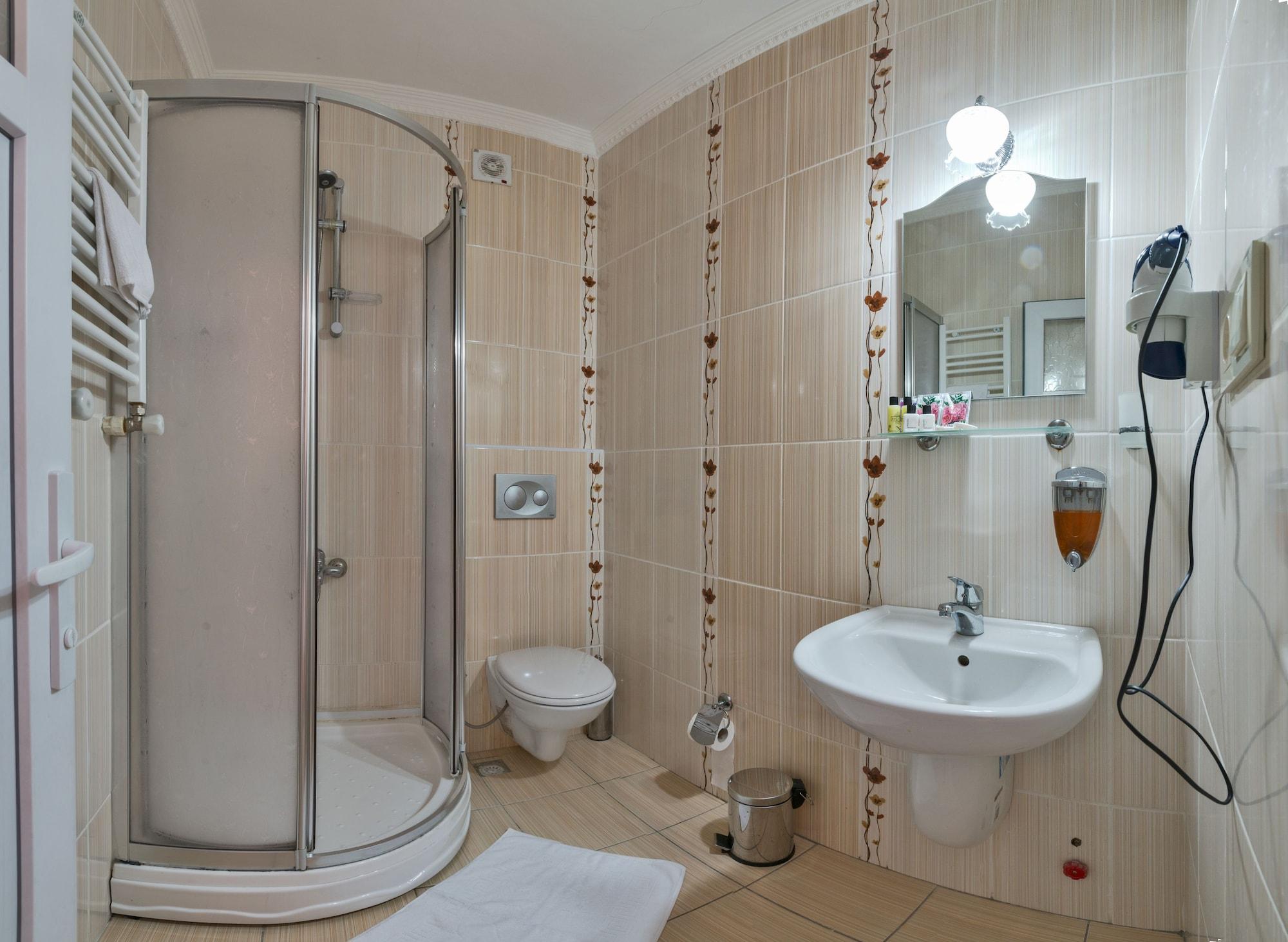 Turgut Hotel Istambul Extérieur photo