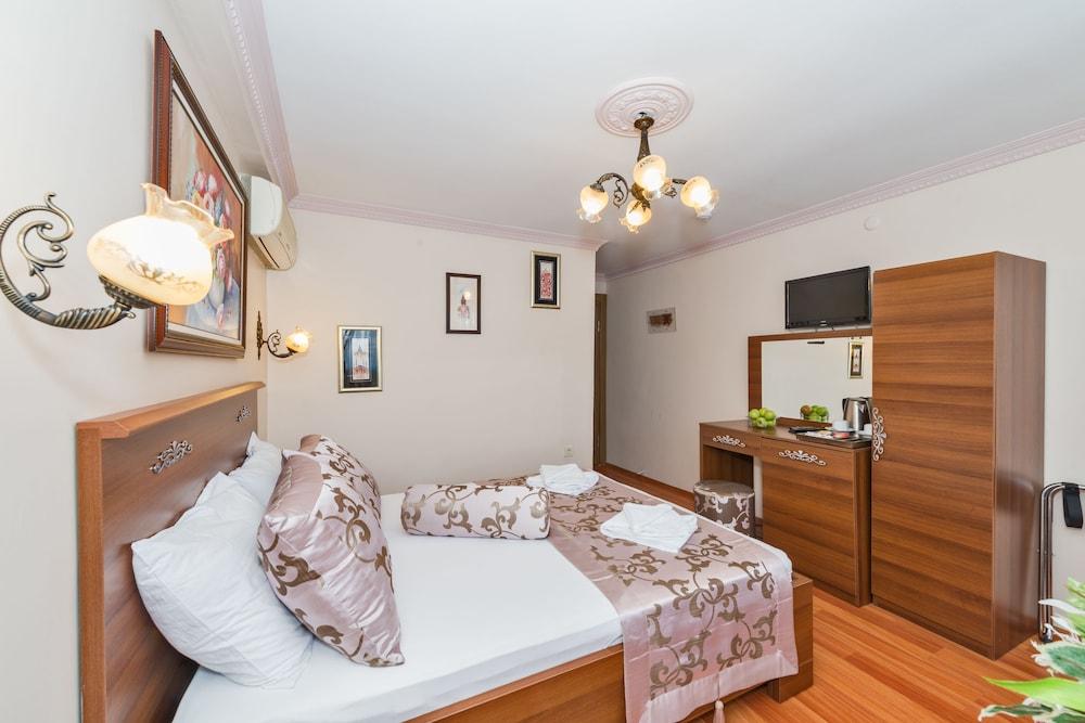 Turgut Hotel Istambul Extérieur photo